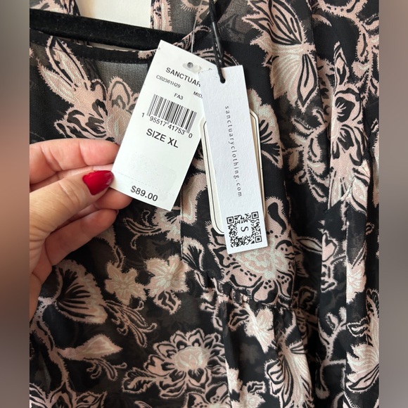 Sanctuary Ruffle Blouse Moment XL NWT - Picture 7 of 9